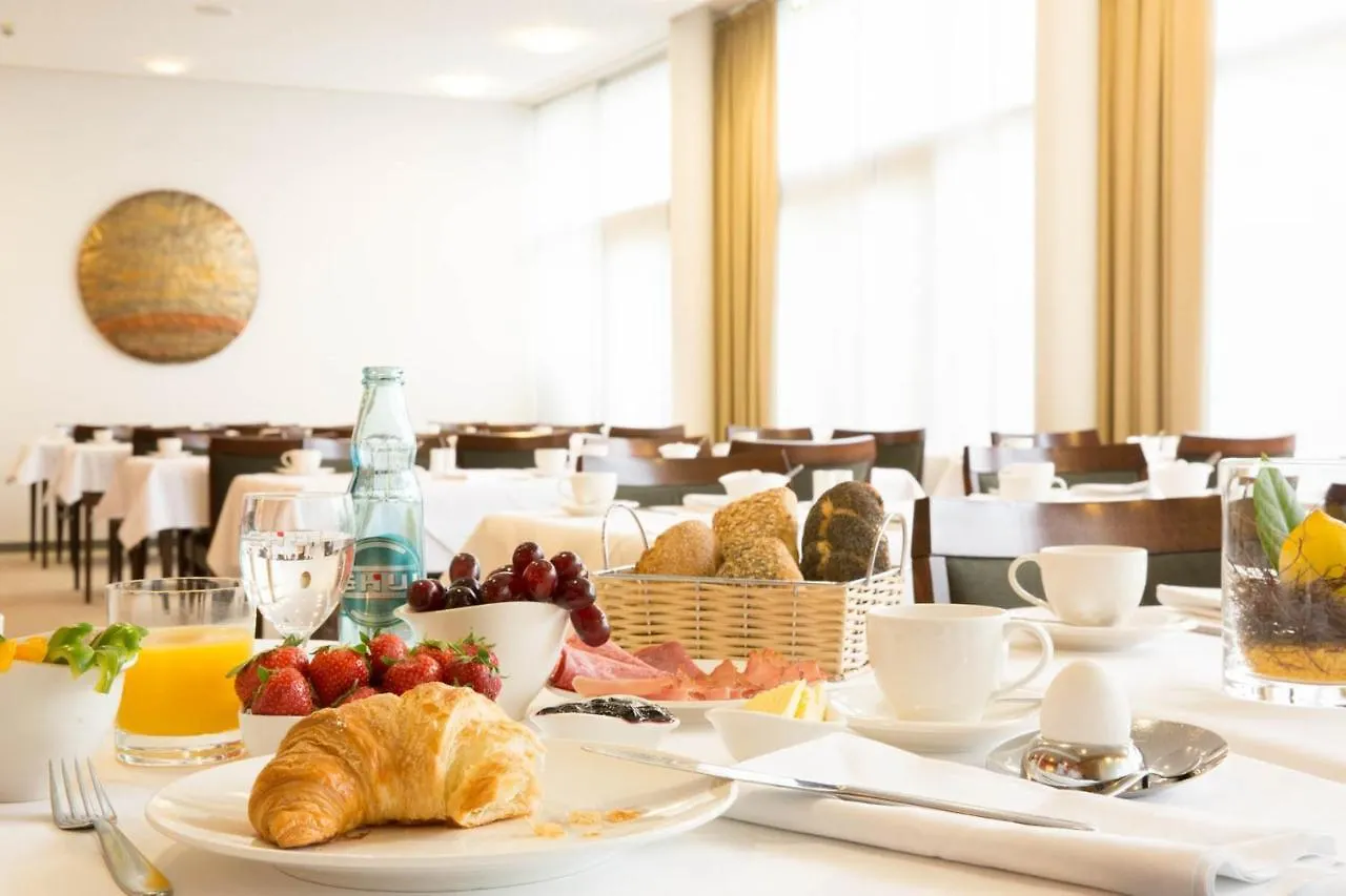 ACHAT Hotel Corbin München Airport Freising