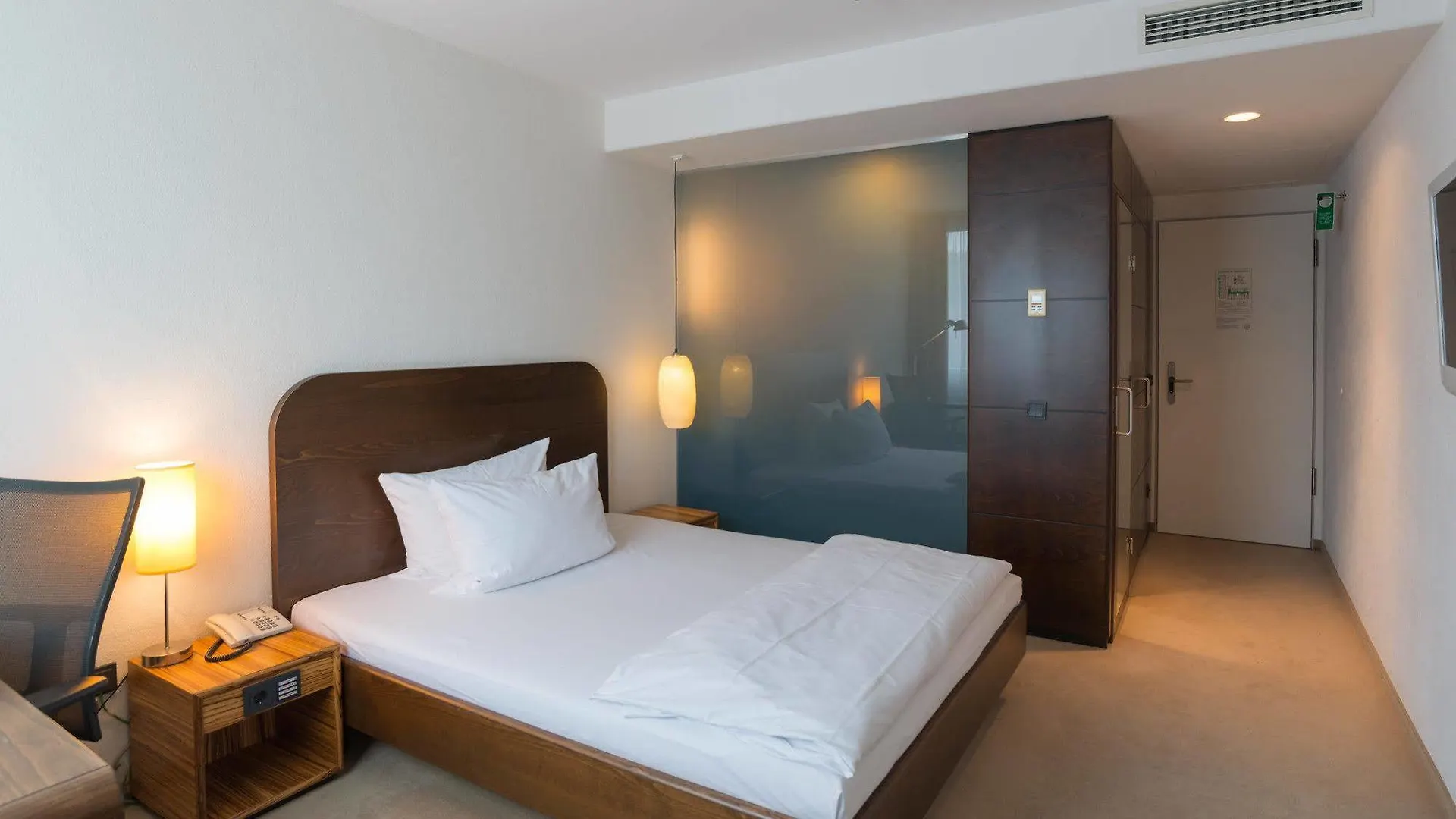 ACHAT Hotel Corbin München Airport Freising 3*,